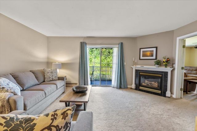 156 Catkin Drive, South Burlington, VT 05403