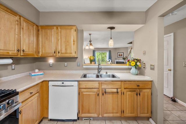 156 Catkin Drive, South Burlington, VT 05403