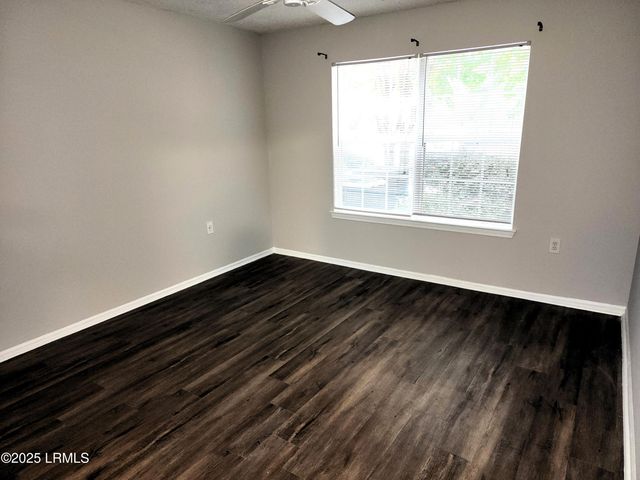 50 Pebble Beach Cv Apt H113, Bluffton, SC 29910