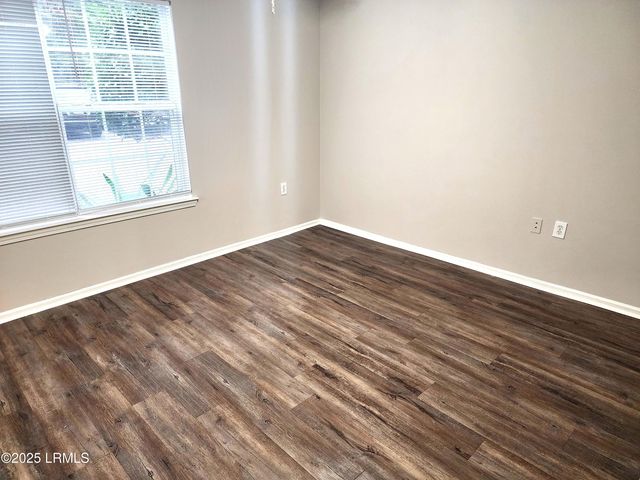 50 Pebble Beach Cv Apt H113, Bluffton, SC 29910