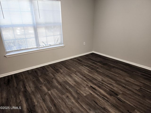 50 Pebble Beach Cv Apt H113, Bluffton, SC 29910