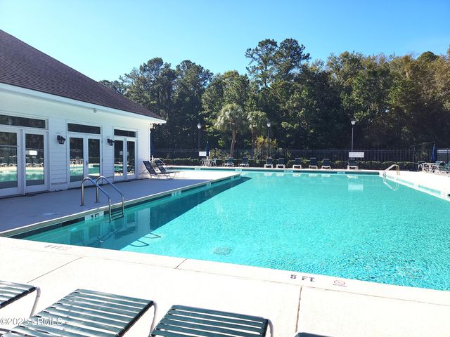 50 Pebble Beach Cv Apt H113, Bluffton, SC 29910