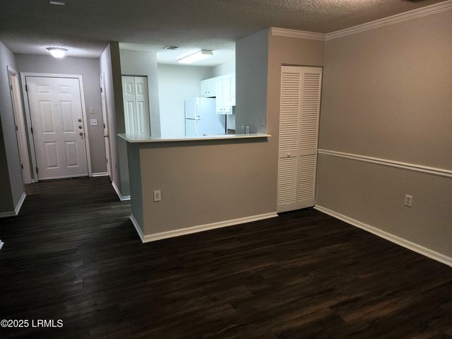 50 Pebble Beach Cv Apt H113, Bluffton, SC 29910