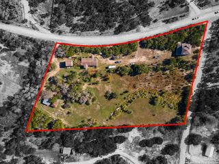 989 Oil Well Road, Pipe Creek, TX 78063