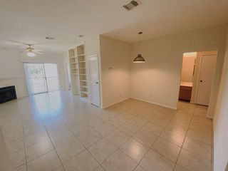 6666 Harbor Town Drive A302, Houston, TX 77036