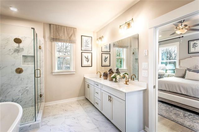 121 Bridgecrest Road, Roswell, GA 30075