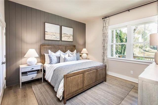 121 Bridgecrest Road, Roswell, GA 30075