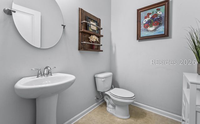 56 Holly Hall Rd, Beaufort, SC 29907