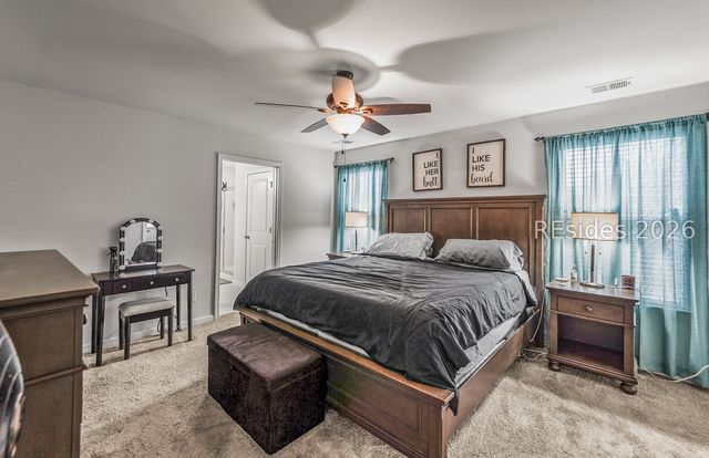 56 Holly Hall Rd, Beaufort, SC 29907