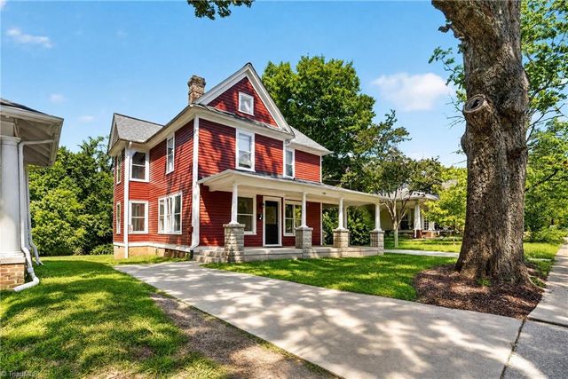 130 Tate Street A, Greensboro, NC 27403
