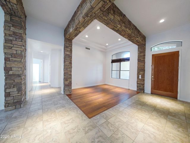 15001 S 5TH Avenue, Phoenix, AZ 85045