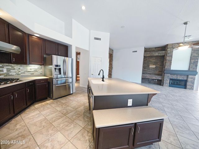 15001 S 5TH Avenue, Phoenix, AZ 85045