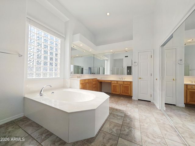 15001 S 5TH Avenue, Phoenix, AZ 85045