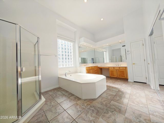 15001 S 5TH Avenue, Phoenix, AZ 85045