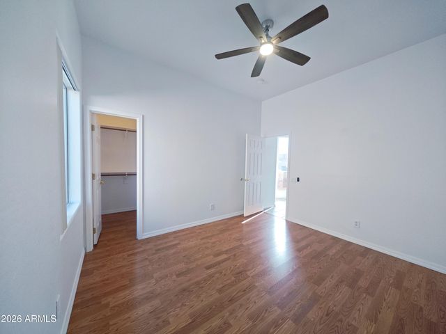 15001 S 5TH Avenue, Phoenix, AZ 85045