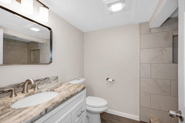 117 Stage Road, Hampstead, NH 03841