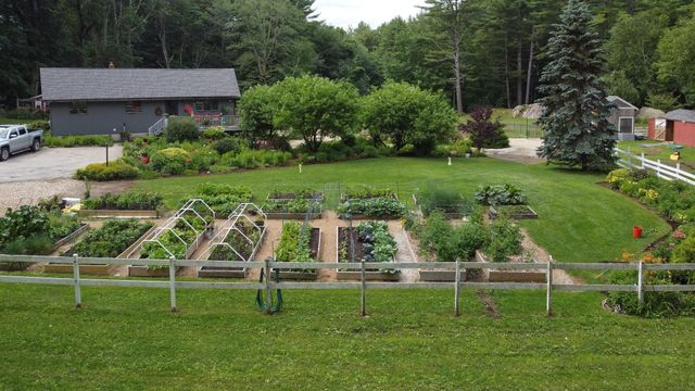 117 Stage Road, Hampstead, NH 03841