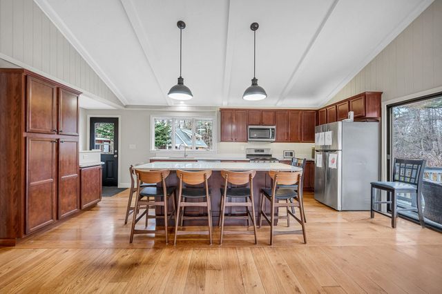 117 Stage Road, Hampstead, NH 03841