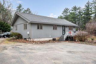 117 Stage Road, Hampstead, NH 03841