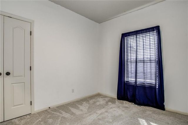 21723 Massa Circle, Peculiar, MO 64078