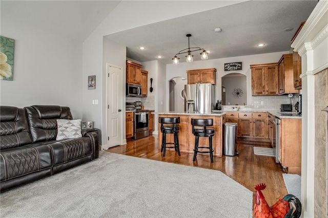 21723 Massa Circle, Peculiar, MO 64078