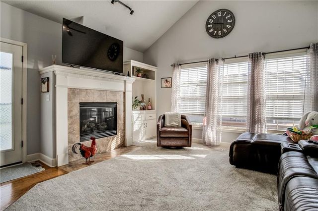 21723 Massa Circle, Peculiar, MO 64078