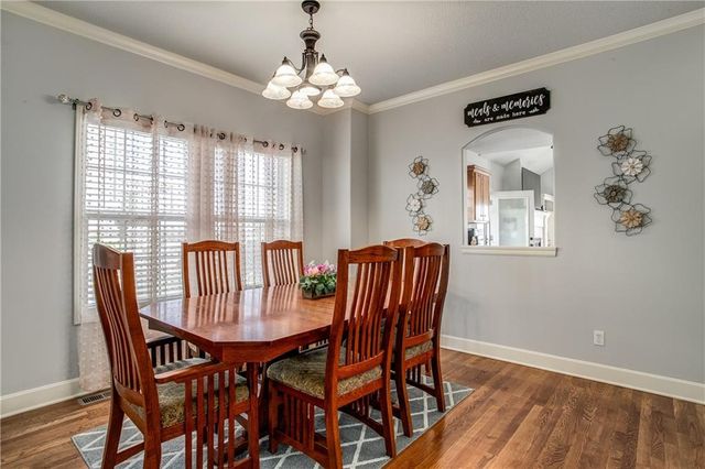 21723 Massa Circle, Peculiar, MO 64078