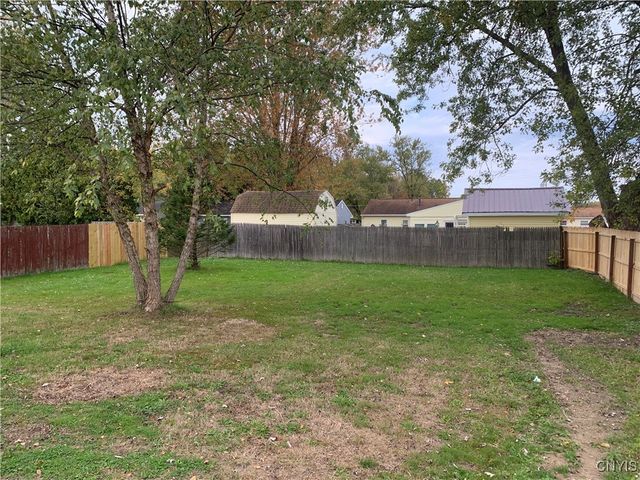 7879 Macarthur Boulevard, Cicero, NY 13030