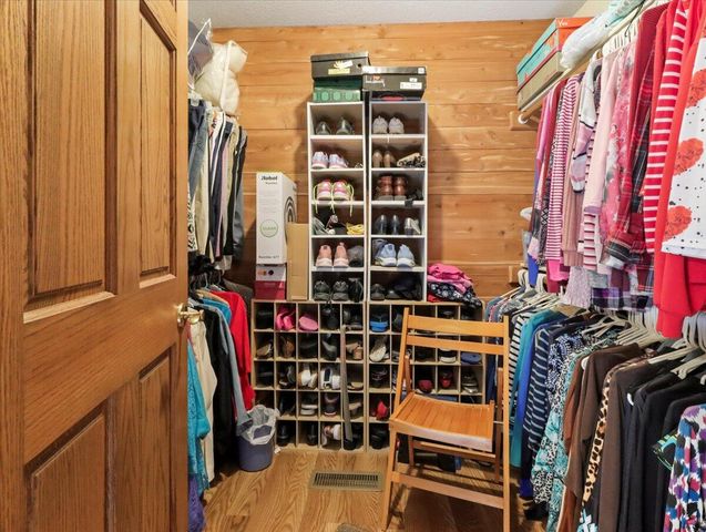 1001 Hovis Street, Mountain Grove, MO 65711