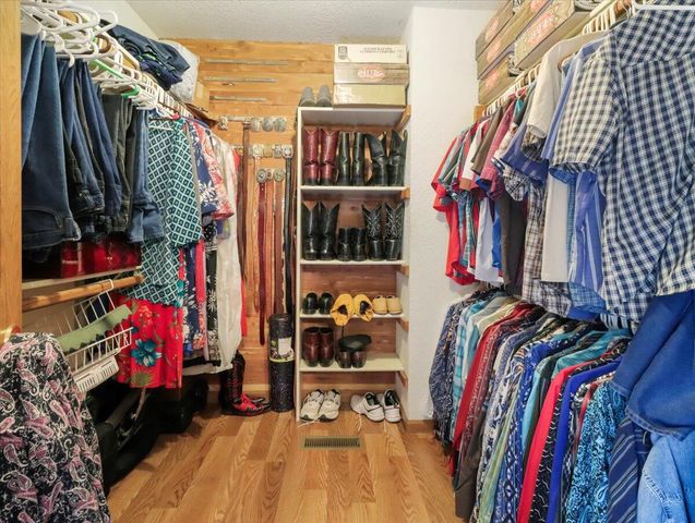 1001 Hovis Street, Mountain Grove, MO 65711