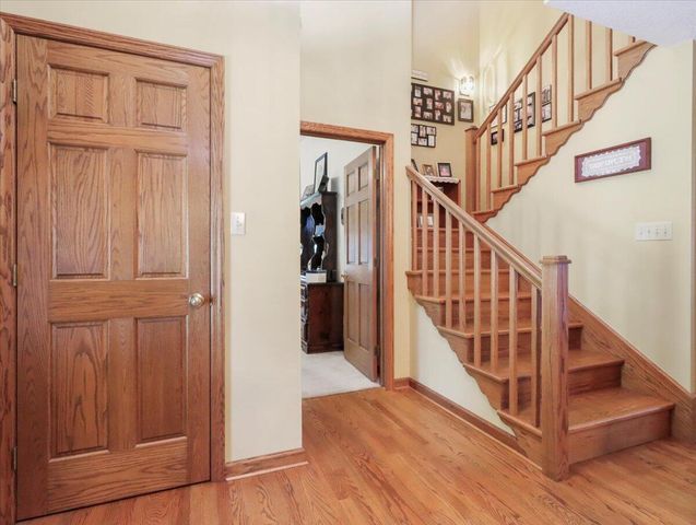 1001 Hovis Street, Mountain Grove, MO 65711