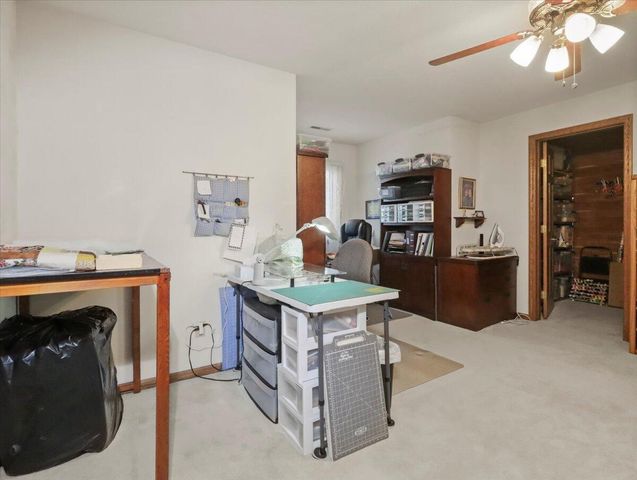 1001 Hovis Street, Mountain Grove, MO 65711