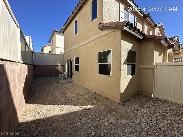 10448 Chandra Avenue, Las Vegas, NV 89129
