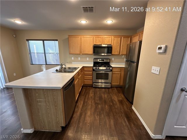 10448 Chandra Avenue, Las Vegas, NV 89129