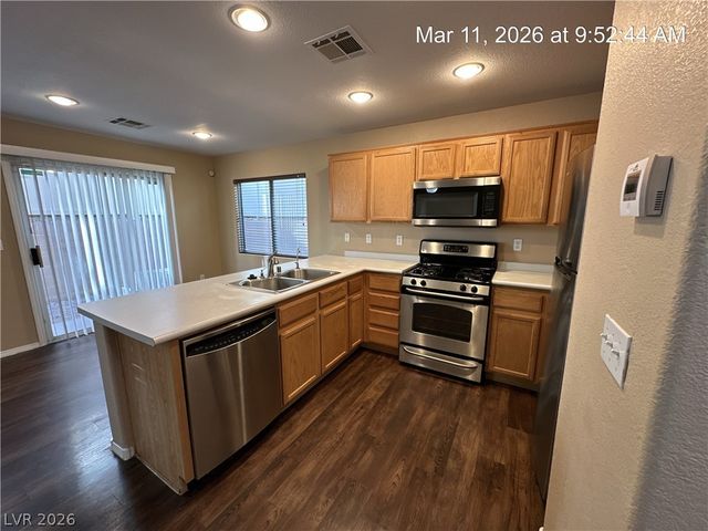 10448 Chandra Avenue, Las Vegas, NV 89129