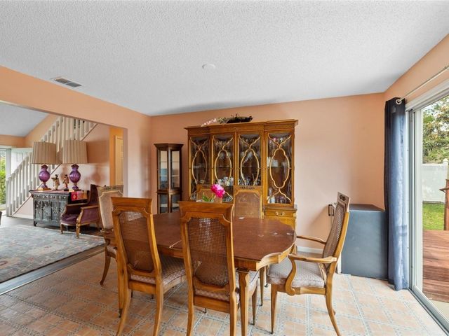3910 77TH PLACE E, Sarasota, FL 34243