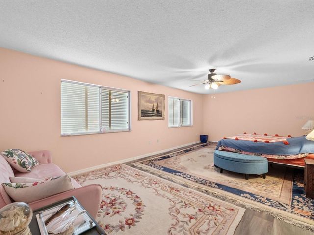 3910 77TH PLACE E, Sarasota, FL 34243