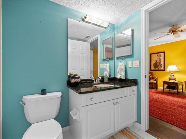 3910 77TH PLACE E, Sarasota, FL 34243