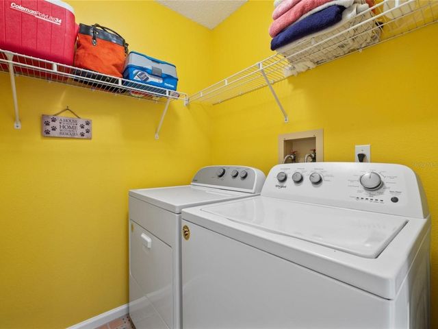 3910 77TH PLACE E, Sarasota, FL 34243