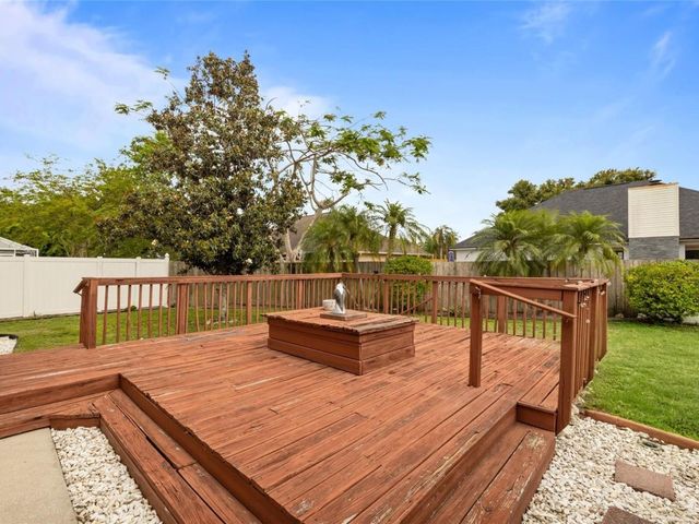 3910 77TH PLACE E, Sarasota, FL 34243