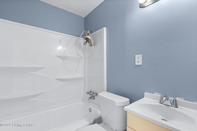 1028 Camden Ave, Louisville, KY 40215