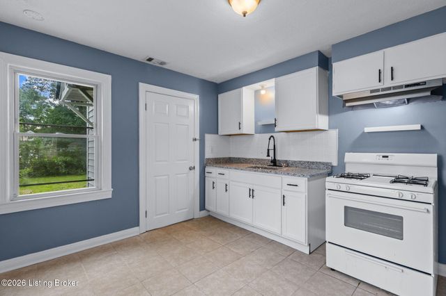1028 Camden Ave, Louisville, KY 40215