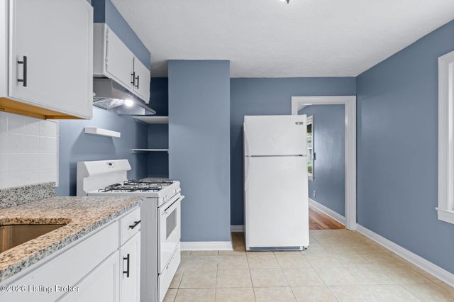 1028 Camden Ave, Louisville, KY 40215