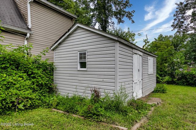 1028 Camden Ave, Louisville, KY 40215
