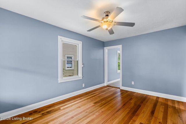 1028 Camden Ave, Louisville, KY 40215