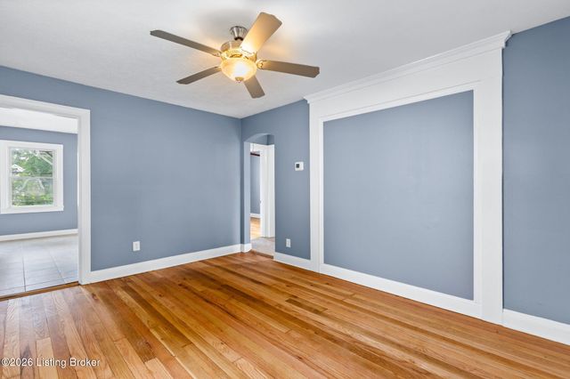 1028 Camden Ave, Louisville, KY 40215