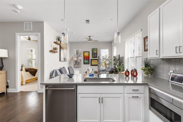 4325 Jackson Ave 2105, Austin, TX 78731