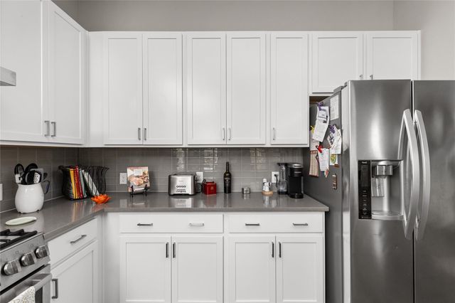 4325 Jackson Ave 2105, Austin, TX 78731