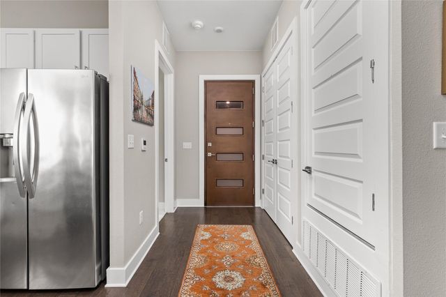 4325 Jackson Ave 2105, Austin, TX 78731