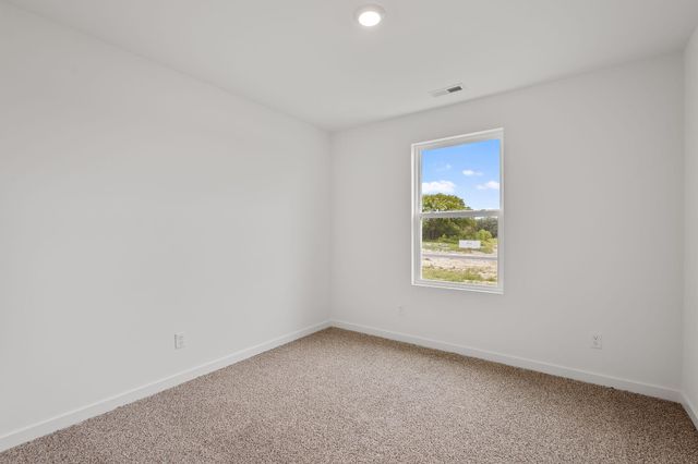 519 Cressmoor Boulevard, Hobart, IN 46342